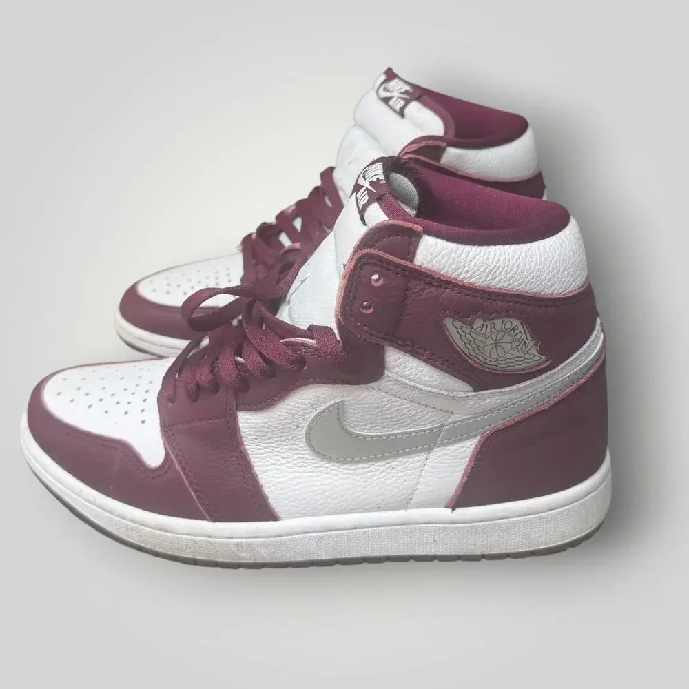 Nike Air Jordan 1 High OG Bordeaux Men's Sneakers 555088-611 Size 9